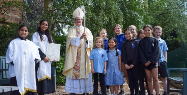 Celebrations for Holy Rosary's 60th anniversary